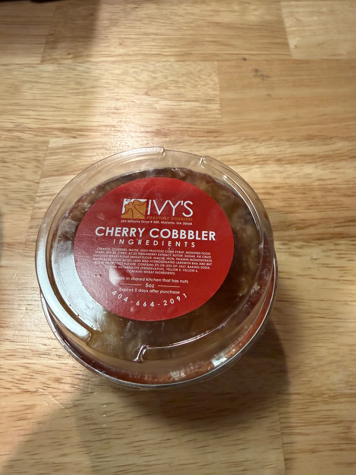 Ivy's cherry cobbler 5 oz cup with ingredient label